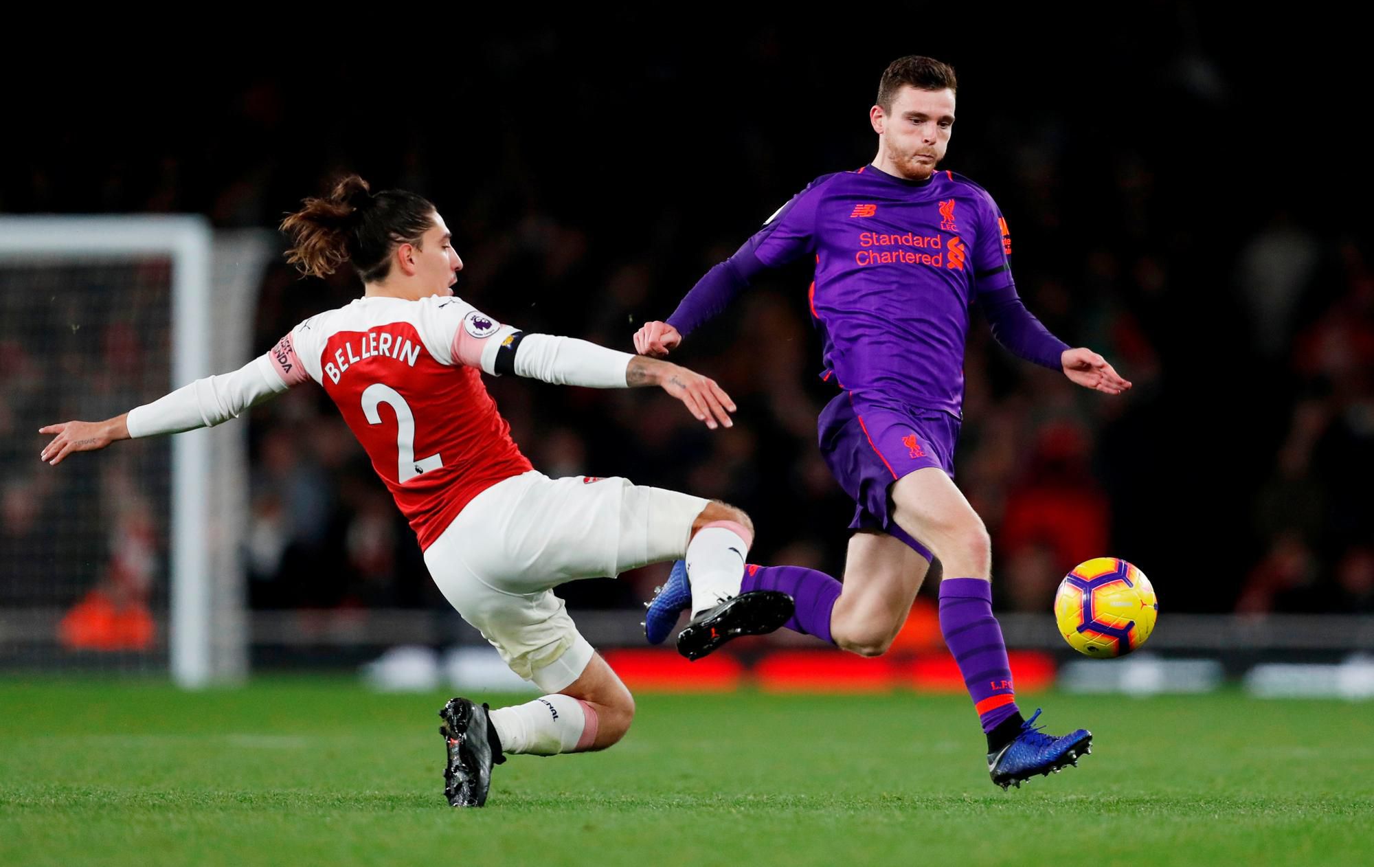 Andrew Robertson a Hector Bellerin