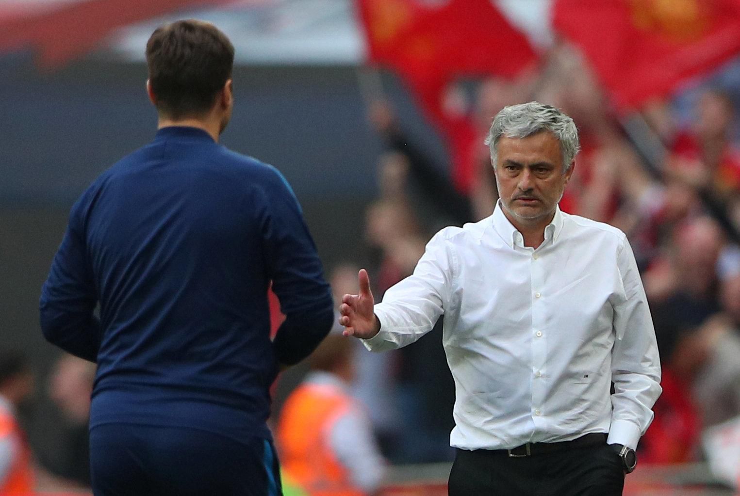 Jose Mourinho a Mauricio Pochettino.