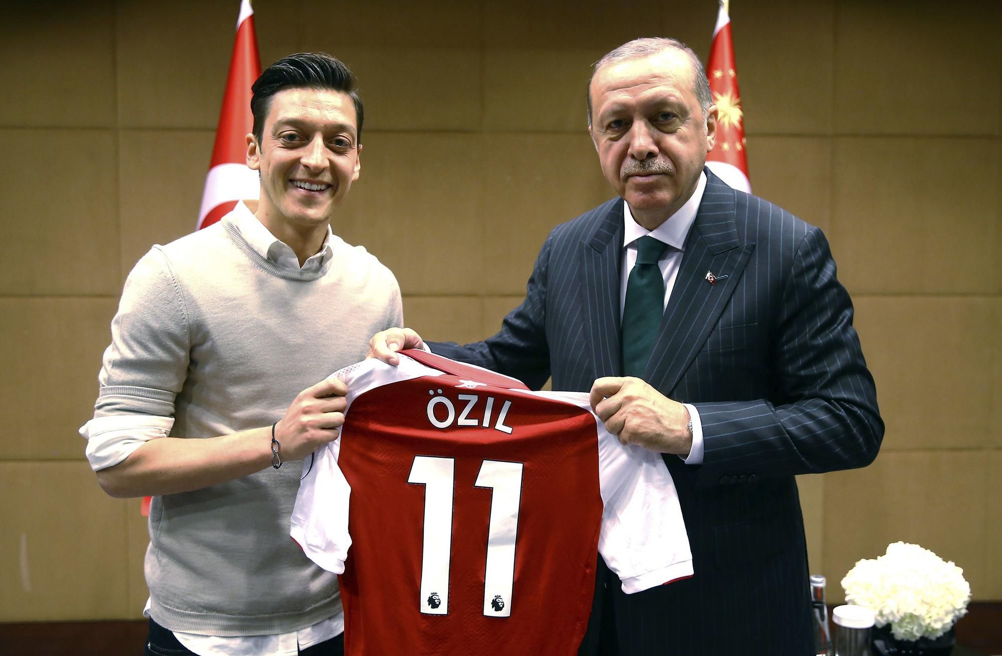 Mesut Özil a turecký prezident Recep Tayyip Erdogan