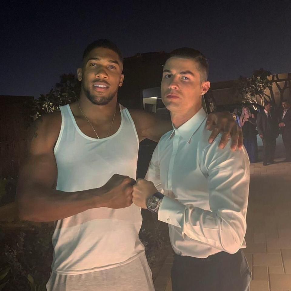 AJ a Ronaldo na dovolenke v Dubaji.