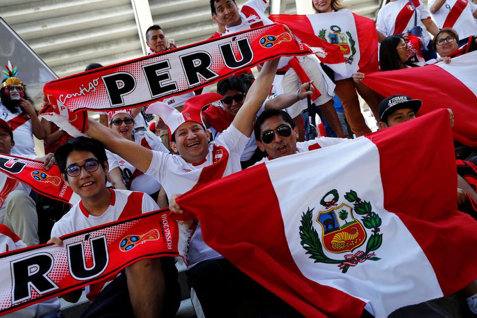 Fanúšikovia Peru.