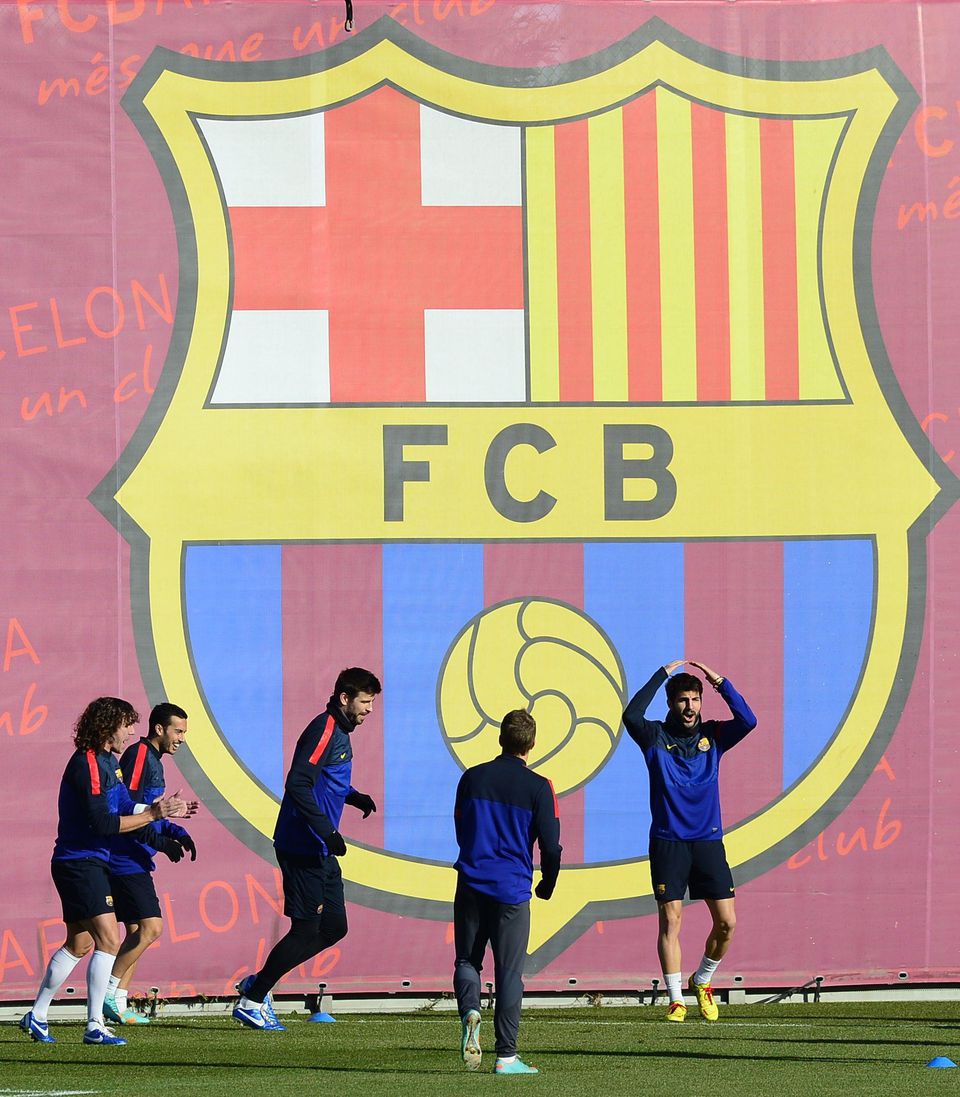 hráči FC Barcelona počas tréningu