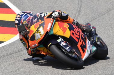 Binder zvíťazil na Veľkej cene Aragónska v triede Moto2
