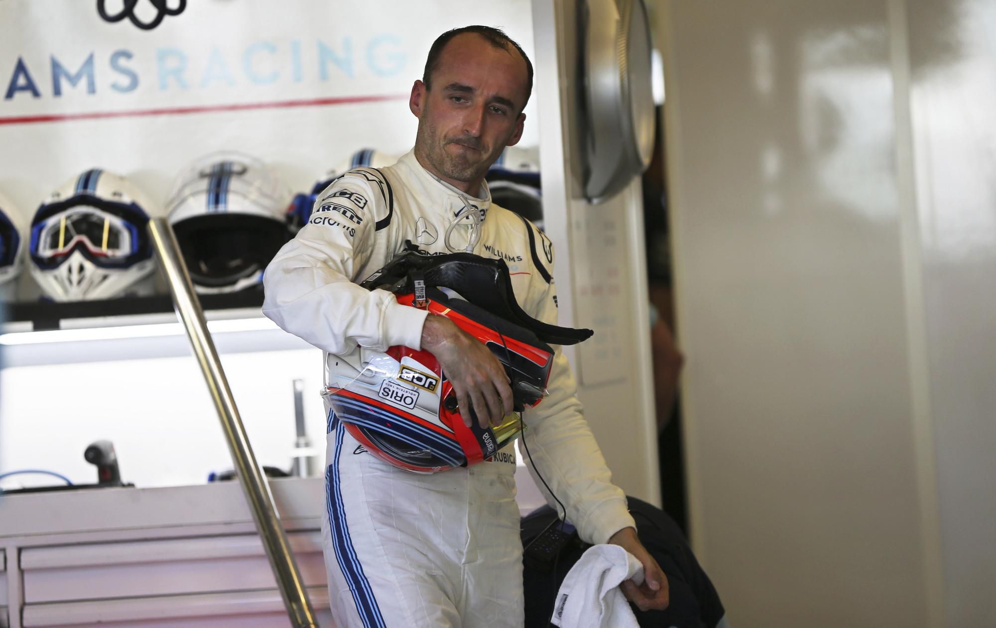 Robert Kubica v boxoch počas voľného tréningu