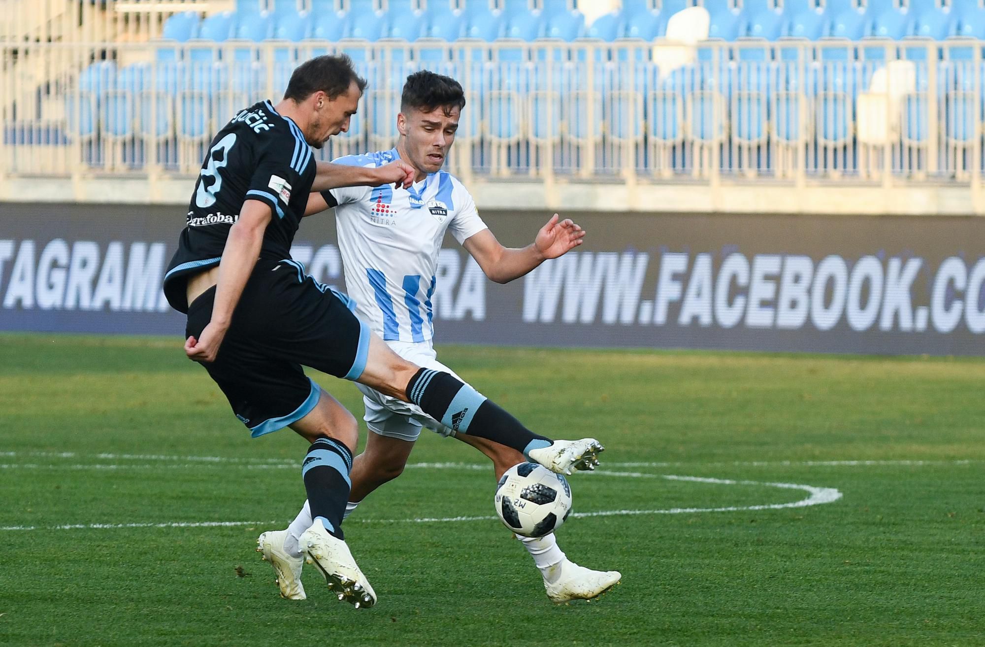 Andrej Fábry v zápase proti Slovanu Bratislava