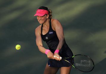WTA Taškent: Barthelová vyradila v osemfinále turnajovú sedmičku Rodinovú