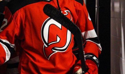 Bielorus Jegor Šarangovič podpísal vstupný kontrakt s New Jersey Devils