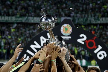 Finále Pohára osloboditeľov aj Copa Sudamericana už len na jeden zápas