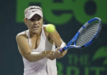 WTA Quebec: Keninová postúpila do semifinále