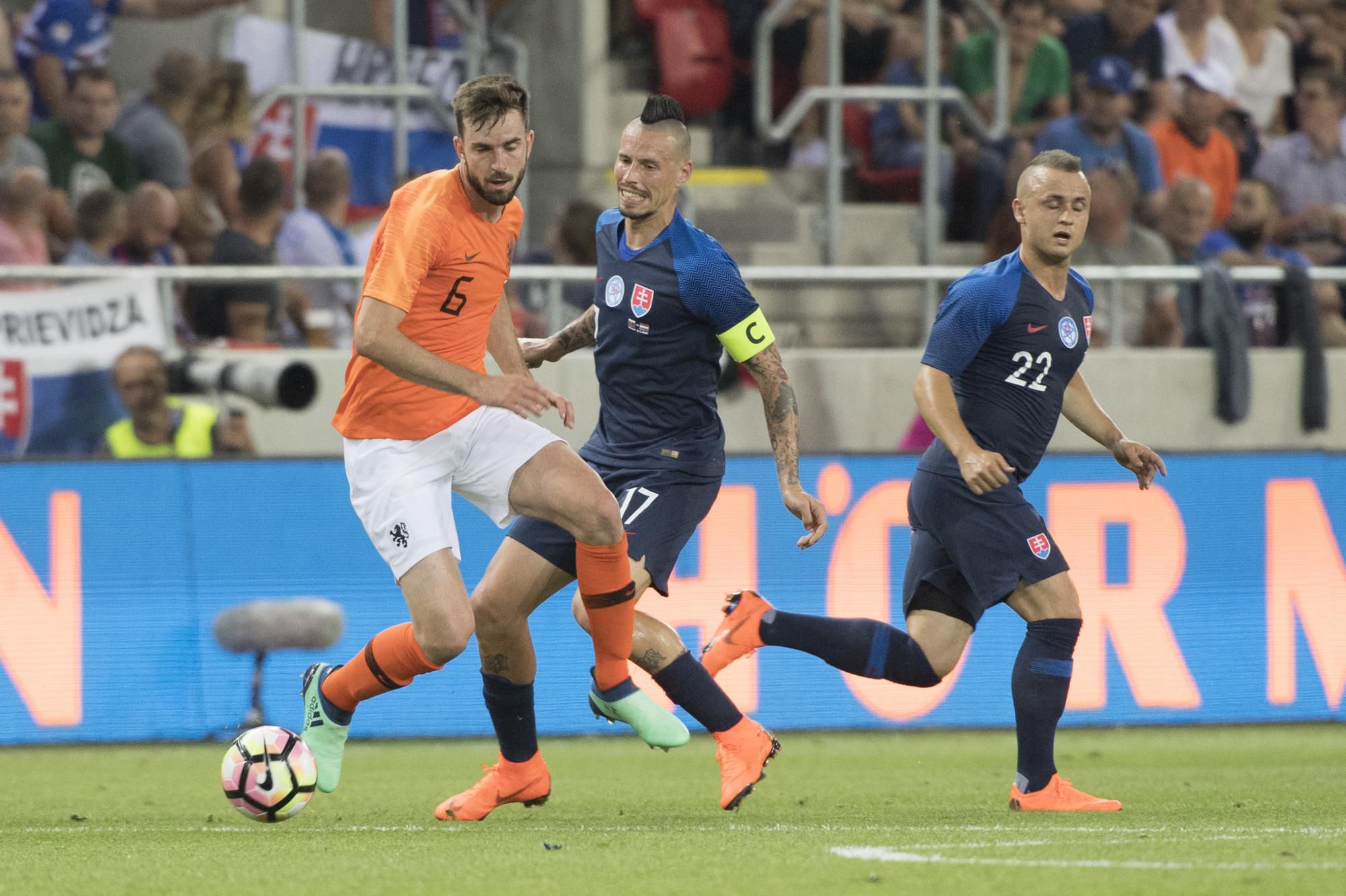 Slovensko - Holandsko (Davy Pröpper, Marek Hamšík, Stanislav Lobotka)