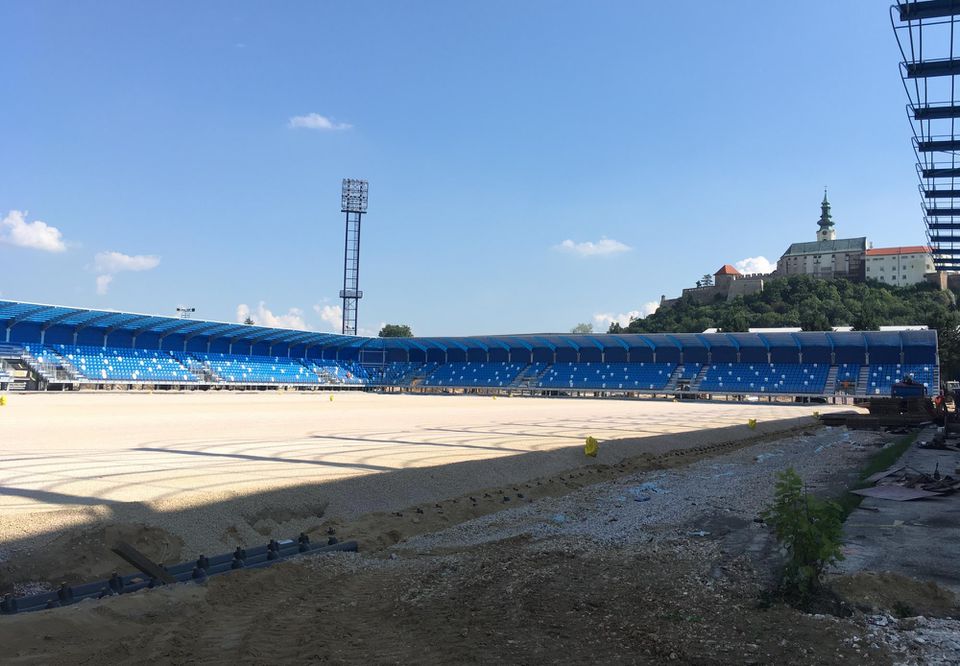 Výstavba štadióna v Nitre