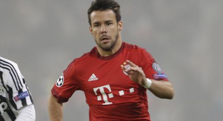 PSG by mal posilniť defenzívny záložník Bayernu Mníchov
