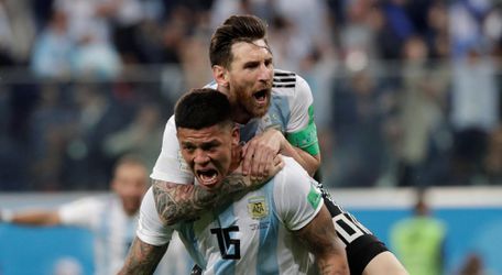 Argentína prežila klinickú smrť a postúpila do osemfinále, skóroval aj Messi