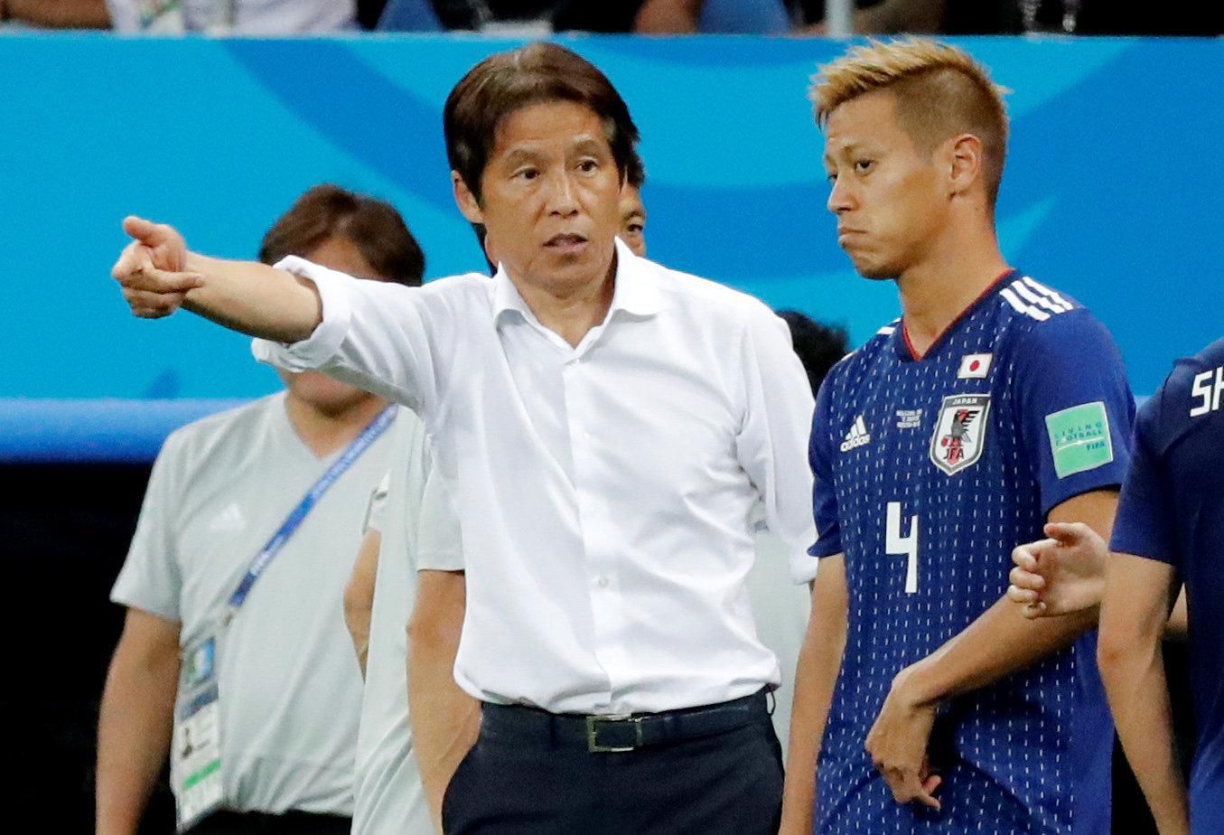 Akira Nišiho a Keisuke Honda.