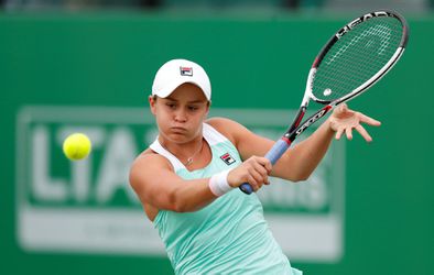 WTA Montreal: Bartyová a Schuursová triumfovali vo štvorhre