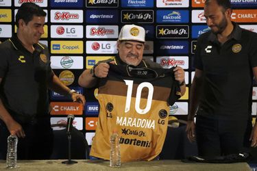 Diego Maradona trénerom mexického druholigistu: Nechám tu srdce