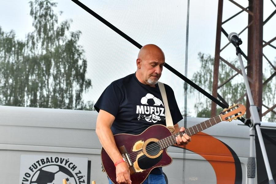 V akcii bude aj najlepší slovenský gitarista Henry Tóth.