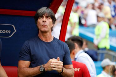 Šéf Nemeckého futbalového zväzu potvrdil, že Löw má podporu, no čaká podrobnú analýzu