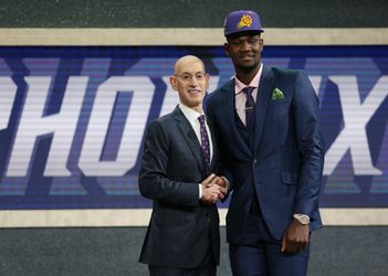 NBA: Jednotkou draftu Bahamčan Ayton, vybrali si ho Phoenix Suns