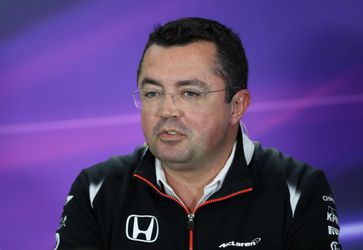 De Ferran vystriedal Erica Boulliera na poste športového riaditeľa McLarenu