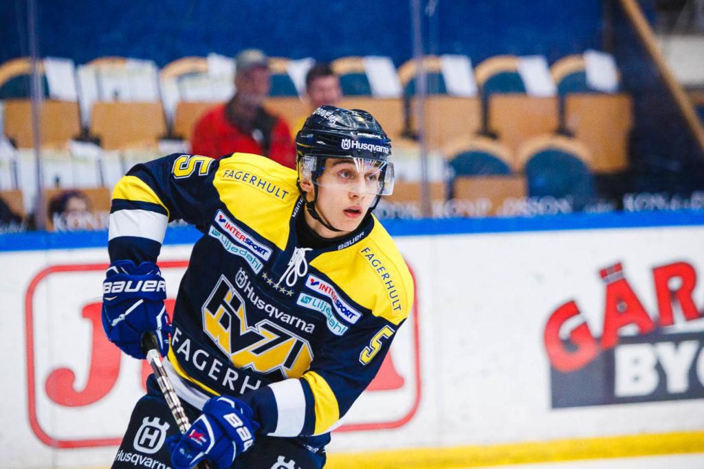 Martin Fehérváry v drese švédskeho HV71