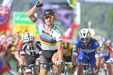 Okolo Švajčiarska: Sagan opäť ukázal konkurencii chrbát a stal sa víťazom druhej etapy