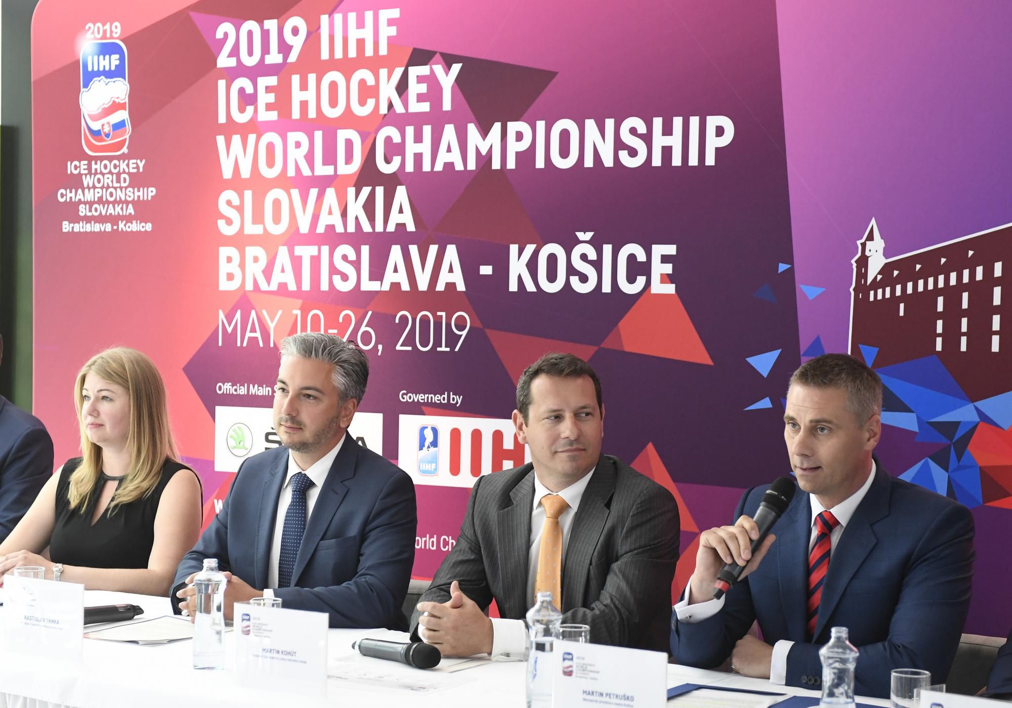 Tlačová konferencia organizačného výboru 2019 IIHF majstrovstiev sveta v ľadovom hokeji.