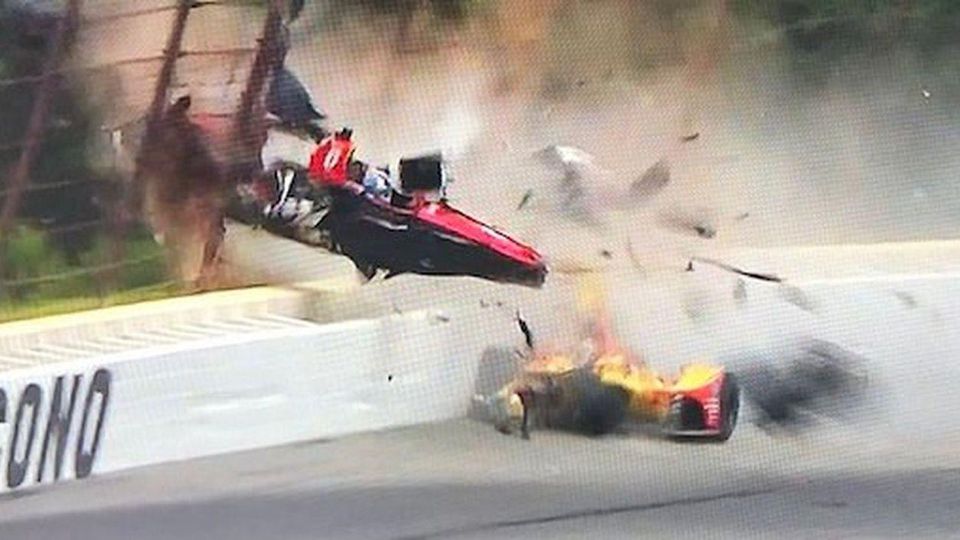 Hororová nehoda v Indy Car