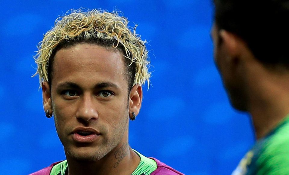 Neymar s netradičným účesom