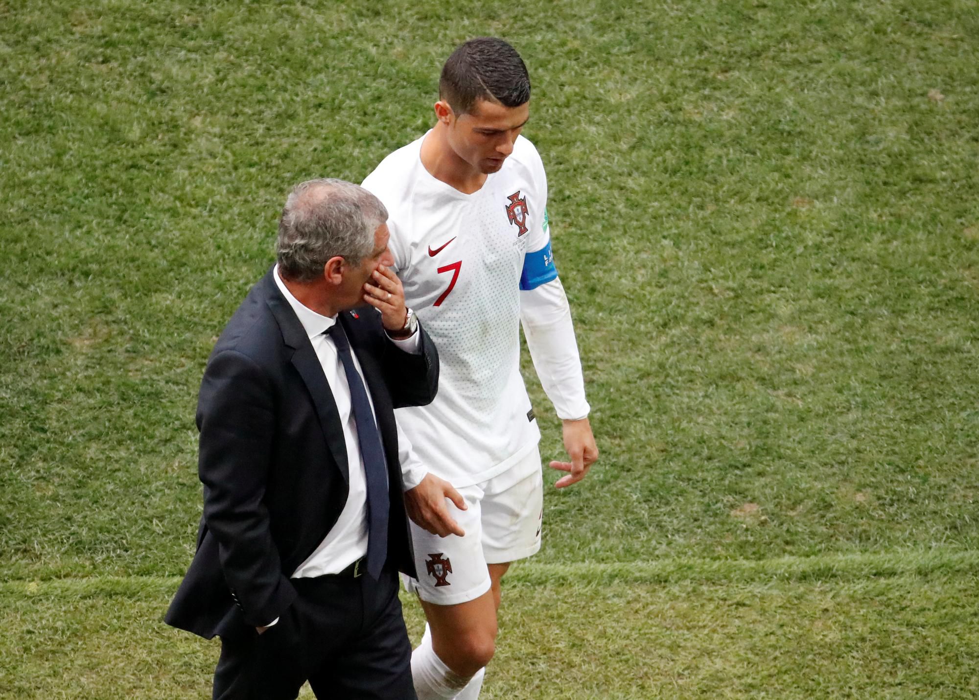 Cristiano Ronaldo a tréner Portugalska Fernando Santos.