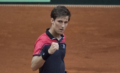 ATP Kitzbühel: Martin Kližan porazil Dominica Thiema a postúpil do štvrťfinále