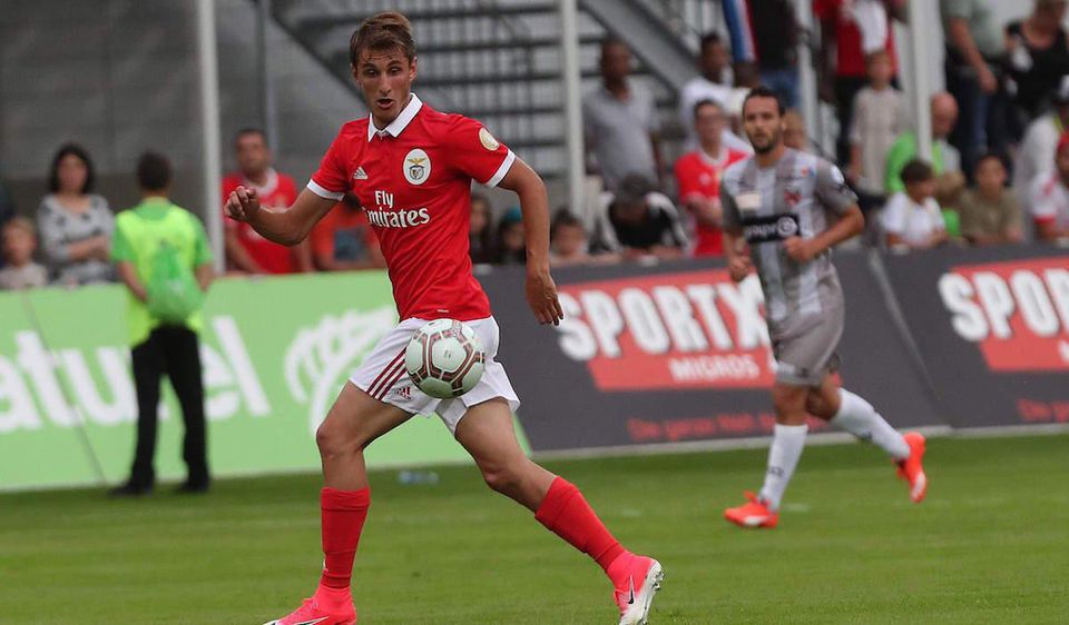 Martin Chrien v drese Benfica Lisabon.