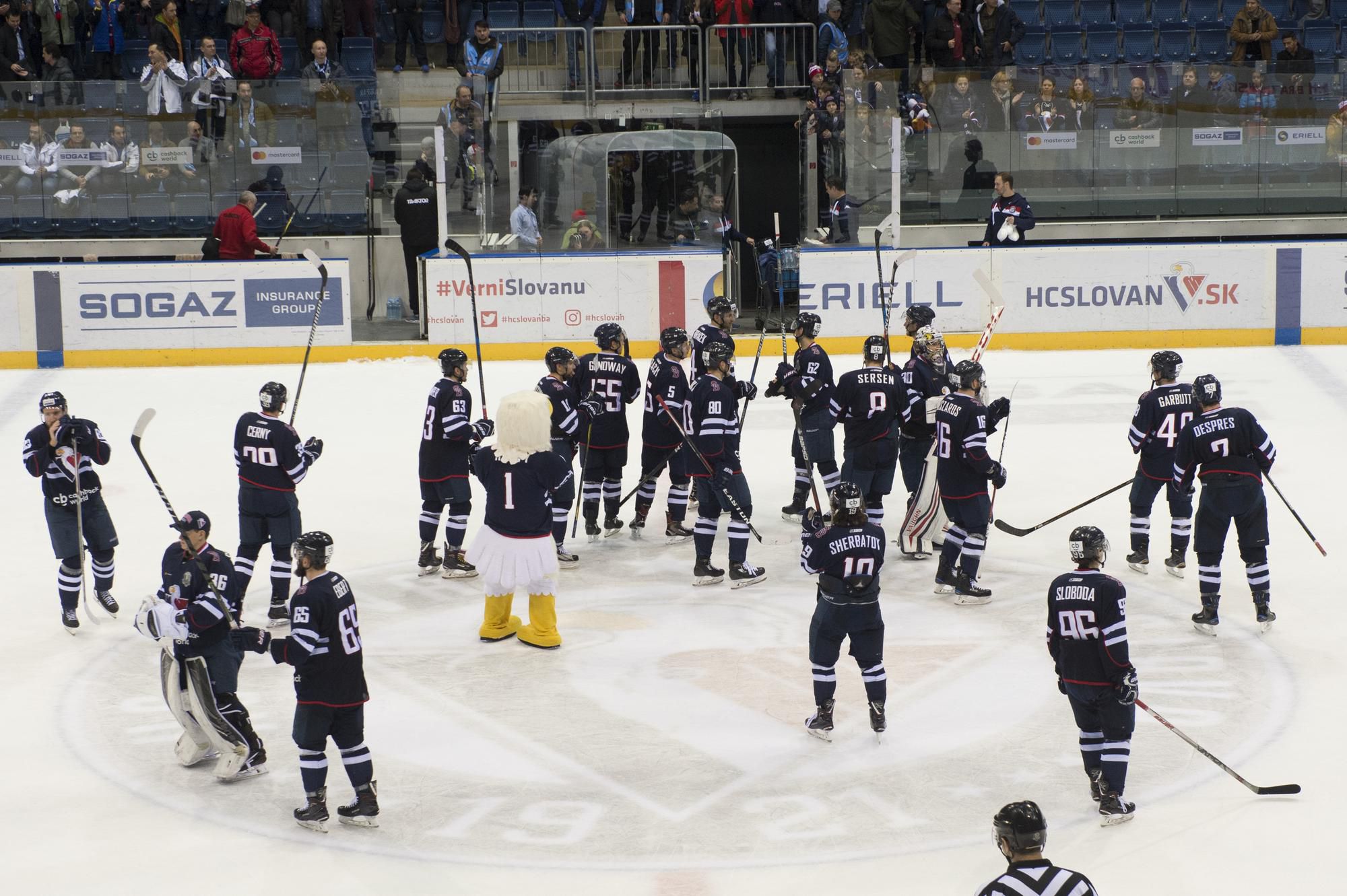 Hokejisti Slovana Bratislava po ďalšej prehre v KHL