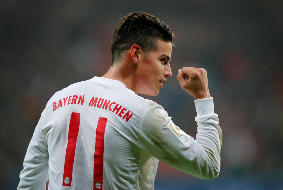 James Rodriguez oslavuje gól v dres Bayernu Mníchov.