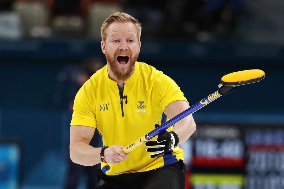 Švédsky hráč curlingu Niklas Edin.