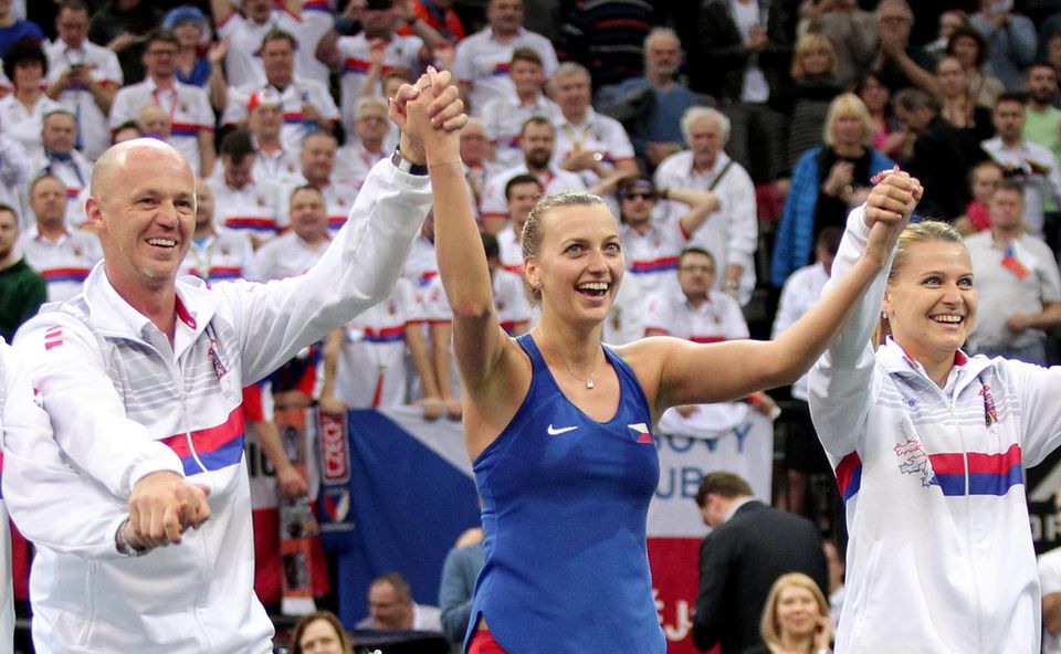 Petra Kvitová sa raduje z postupu do semifinále Fed Cupu.
