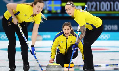Curling: Švédsko s druhou prehrou, na čele už domáce Kórejčanky