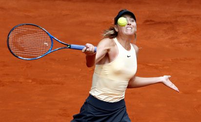 WTA Madrid: Šarapovová aj Wozniacka postúpili do 3. kola