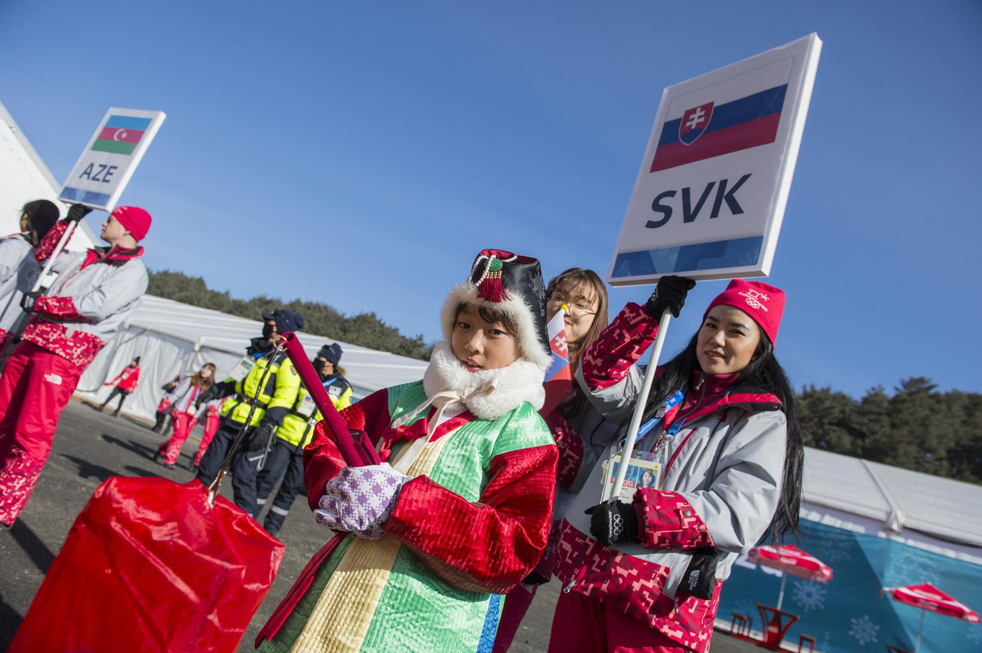 V Pjongčangu vztýčili slovenskú vlajku.