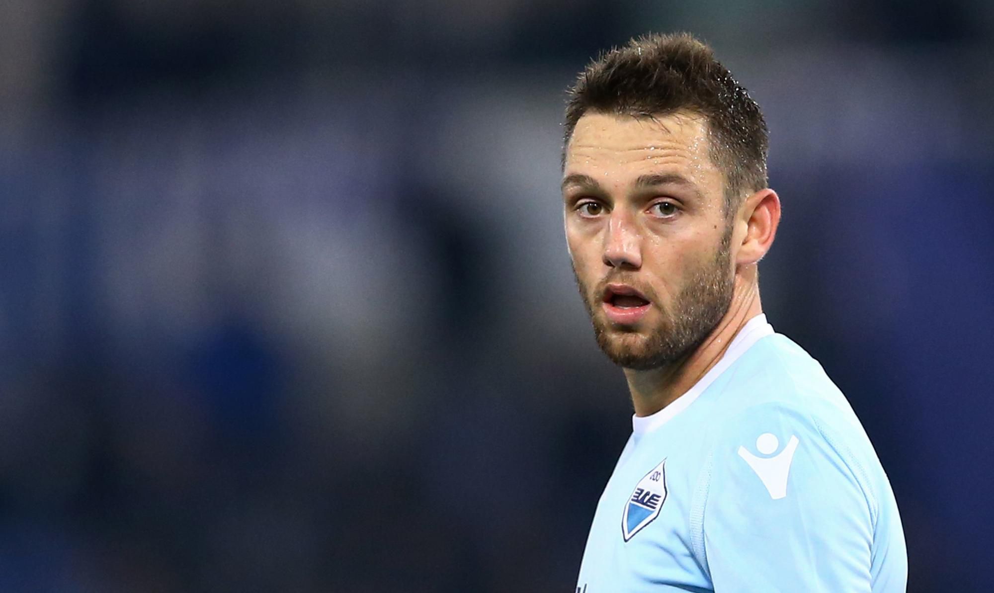 Stefan de Vrij z Lazia Rím možným nástupcom Škriniara v Interi Miláno