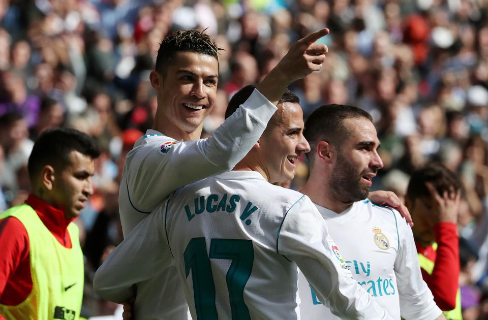 Hráči Realu Madrid sa tešia z gólu.