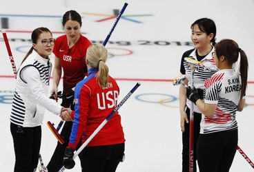 Curling-ženy: Kórejčanky zdolali USA a naďalej sú na čele