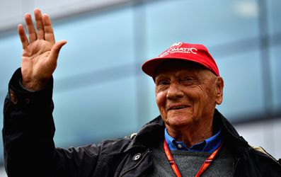 Legendárny Niki Lauda kupuje späť leteckú spoločnosť