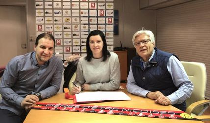 Dijon opúšťa klubová legenda, Martina Školková do Nice