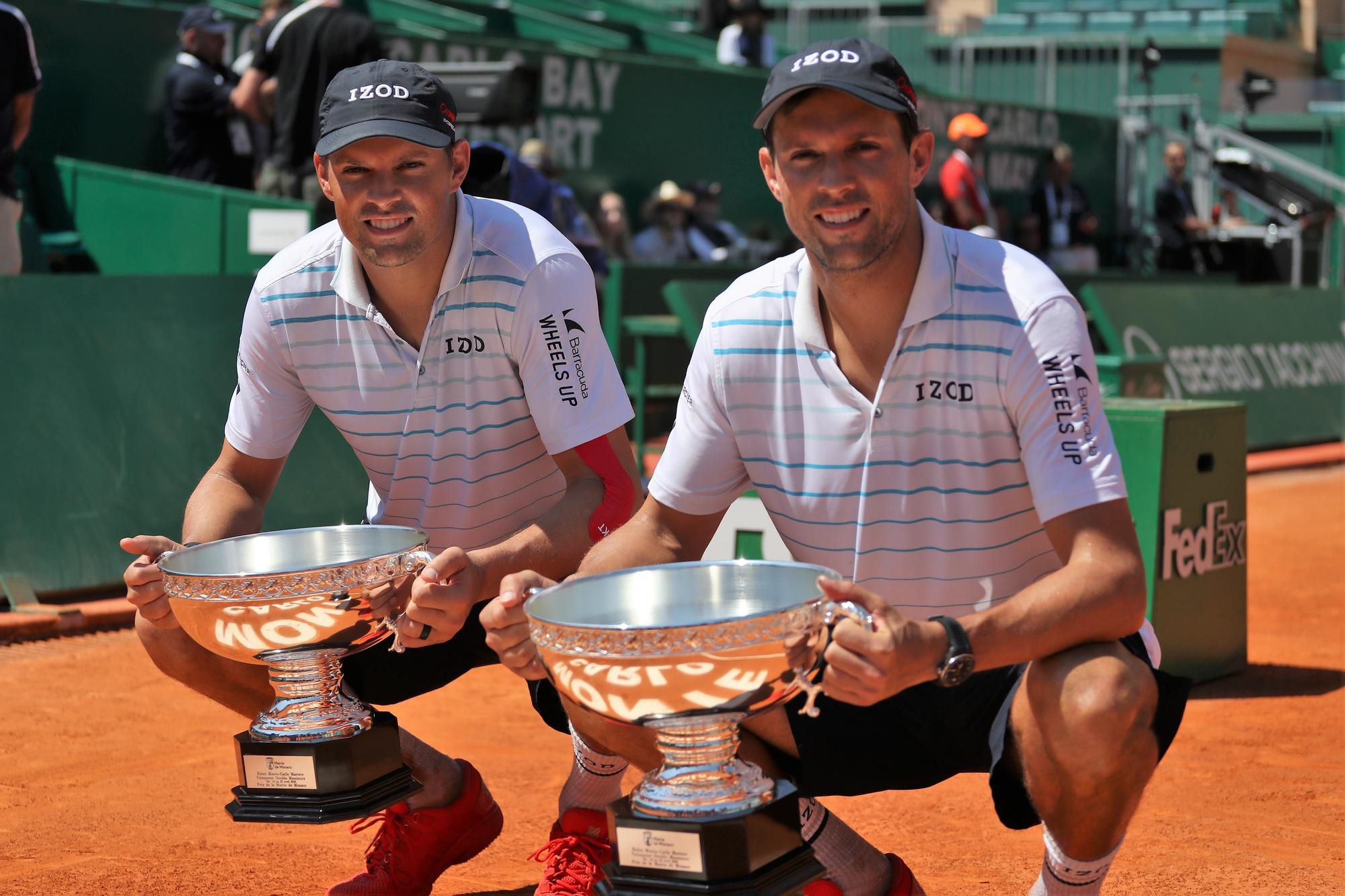 Mike Bryan a jeho brat Bob Bryan