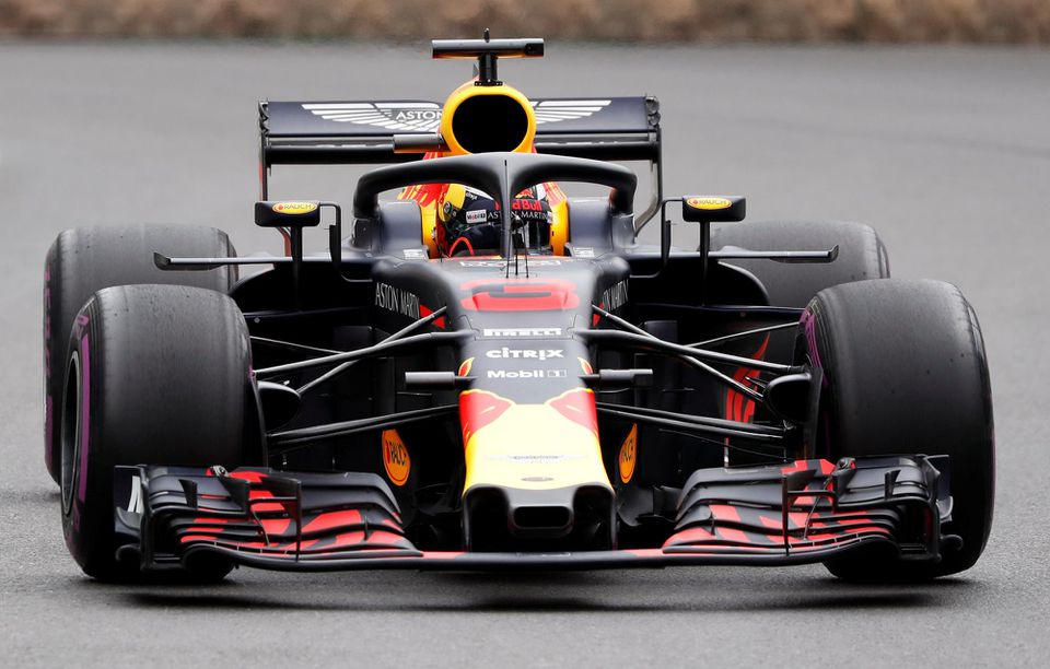 Austrálčan Daniel Ricciardo na Red Bulle.