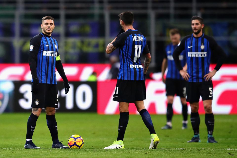 hráči Interu Miláno Mauro Icardi a Matias Vecino