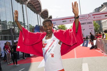 Urban maratón v Hamburgu nedokončil, vyhral Etiópčan Deksisa