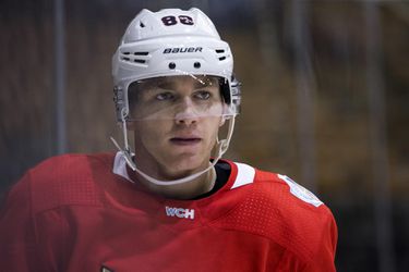 Na svetový šampionát mieri ďalšie veľké meno z NHL, Patrick Kane príde pomôcť USA