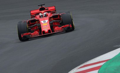 Traťový rekord v Barcelone nevydržal ani deň, prekonal ho Sebastian Vettel